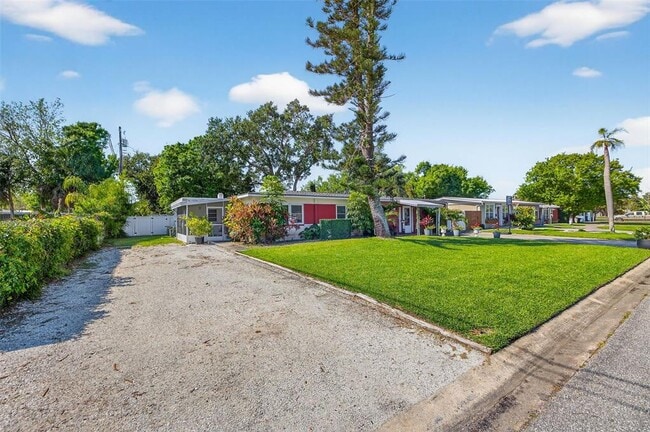 Building Photo - 1760 75th Ave N