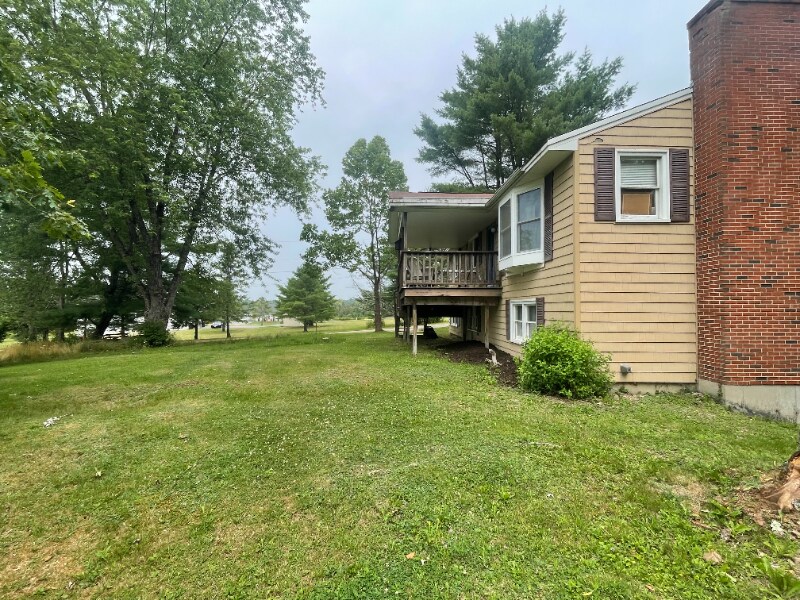 Building Photo - 21 Freedom Ln