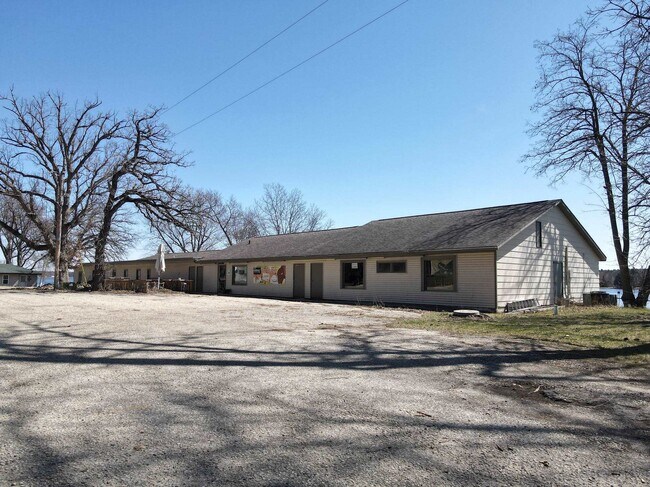 Building Photo - W4011 Co Rd C