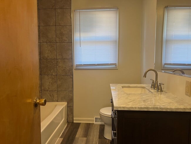 Building Photo - 5079 Byers Rd