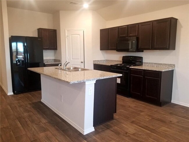 Building Photo - 125 Moonrise Dr