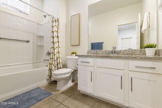 Building Photo - 2930 N Raven