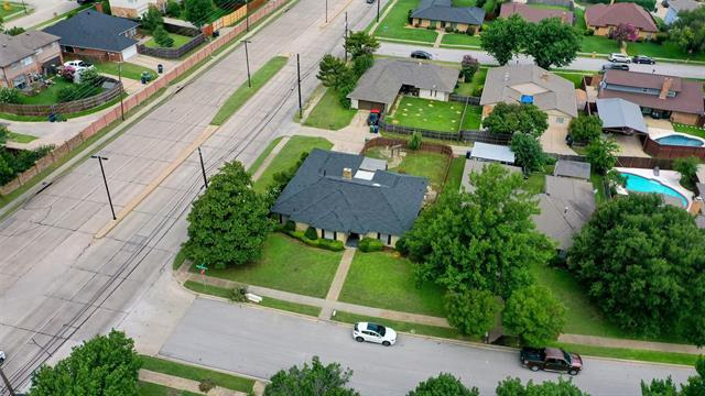 Building Photo - 917 Meadowgate Dr