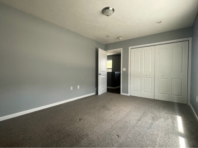 Building Photo - 204 N Carey St