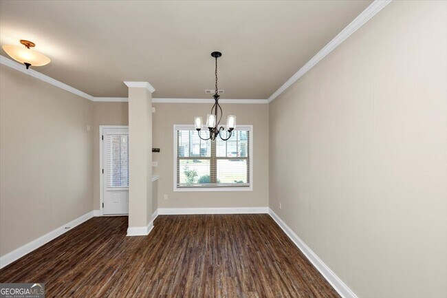 Building Photo - 2375 Walker Dr