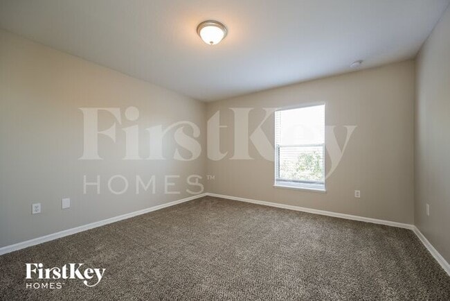 Building Photo - 509 Ronshelle Ave