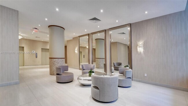 Building Photo - 5401 Collins Ave