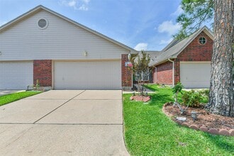 Building Photo - 3327 S Country Meadows Ln