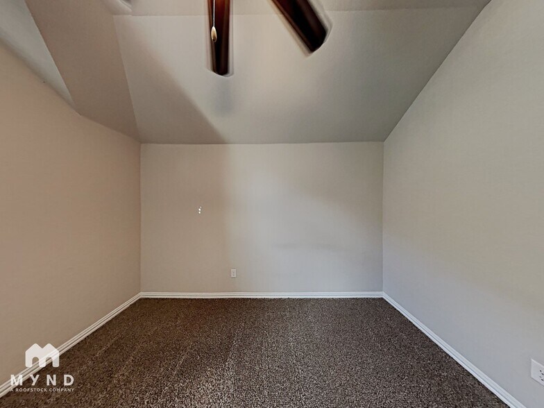 Building Photo - 4405 Evenstar Wy