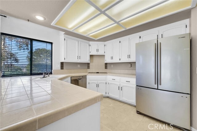 Building Photo - 611 S Pathfinder Trail