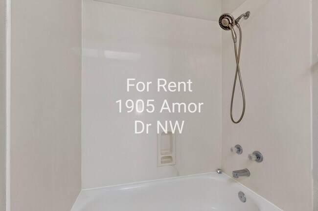 Building Photo - 1905 Amor Dr NW