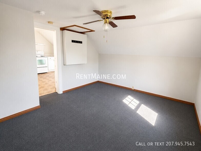 Building Photo - 35 Bosworth St
