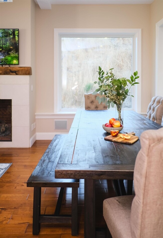 Building Photo - 5700 Alhambra Valley Rd