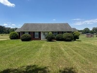 Building Photo - Quiet 2BR Duplex Living Near Old Hickory Lake