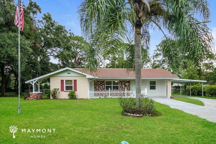 Primary Photo - 5515 E Live Oak Ln