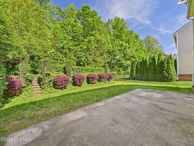 Building Photo - 12589 Honeychurch St