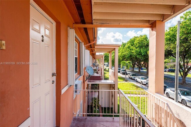 Building Photo - 3671 SW 11th St