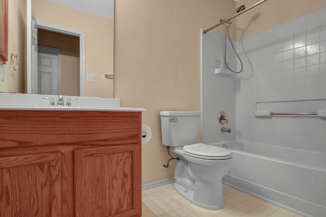 Building Photo - North McKinney Beauty