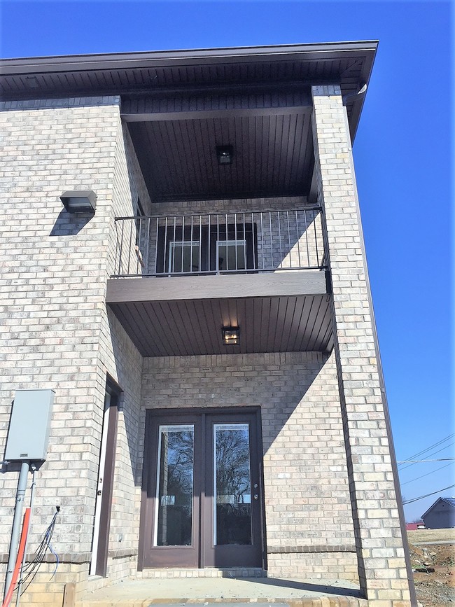 Building Photo - 89 Cages Rd