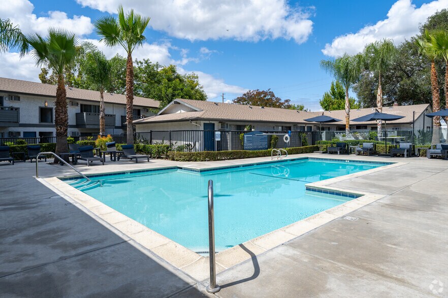 Resort-Style Pool - The Benson