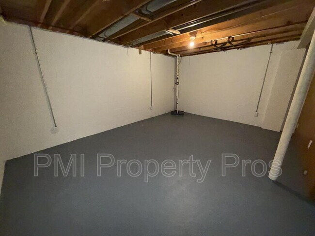Building Photo - 8148 S 88th St