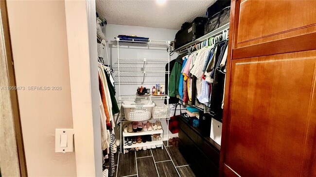 Building Photo - 5470 Pine Cir