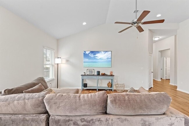 Building Photo - 4348 Rockbrook Farms Ln