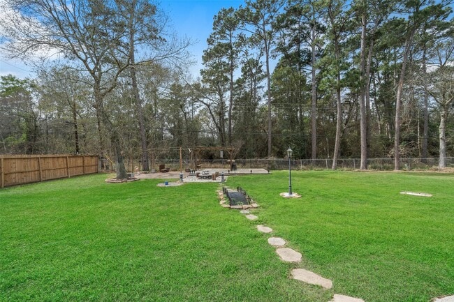 Building Photo - 2438 Ripplewood Dr