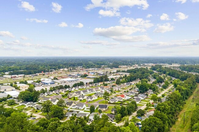 Building Photo - 2375 Morlynn Dr
