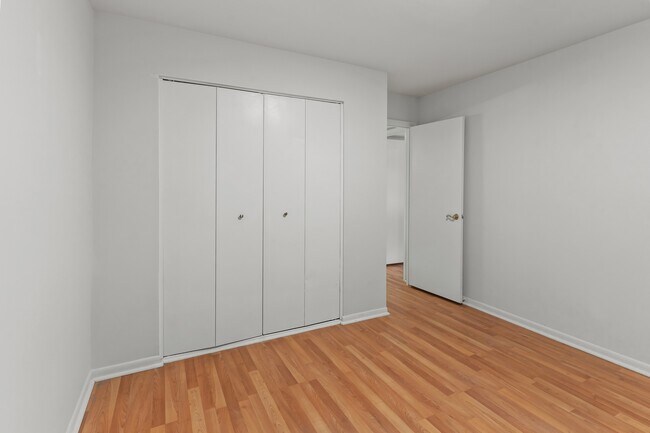 Building Photo - 6071 Majors Ln