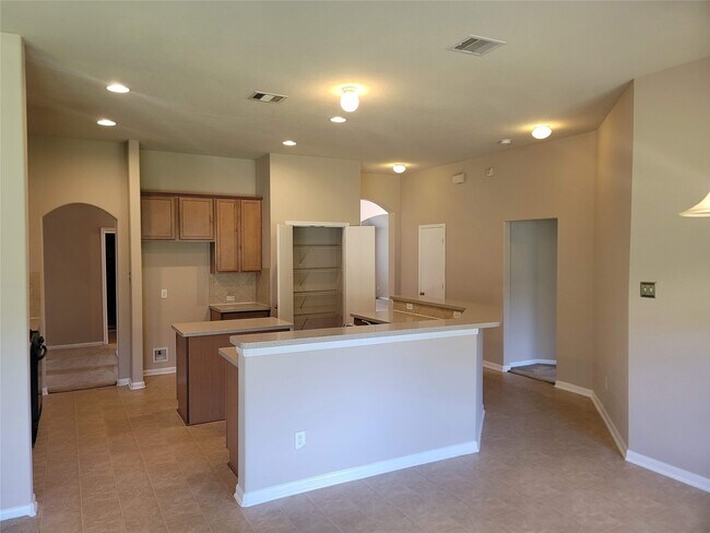 Building Photo - 1010 Hannah Falls Ln