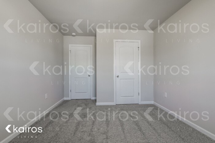 Building Photo - 833 Dove Tree Ln