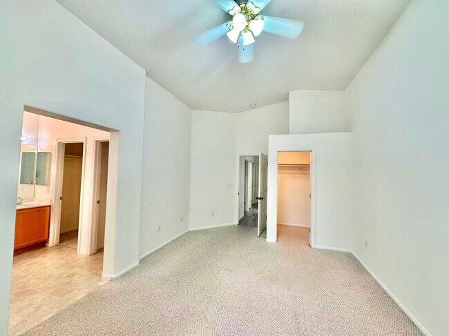 Building Photo - 9867 Ashton Pines Ct