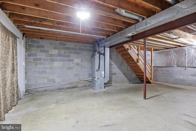Building Photo - 663 Johahn Dr