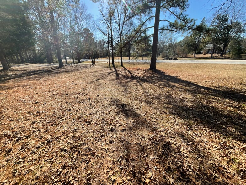 Building Photo - 108 Pleasantville Ln