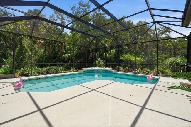Building Photo - 15449 Mulholland Rd