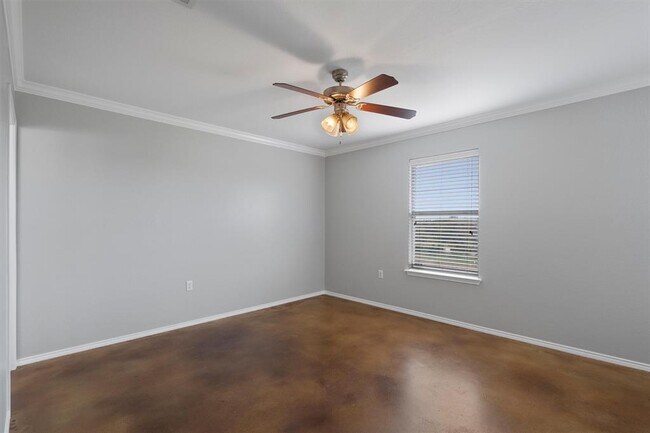 Building Photo - 9009 Southwick Dr