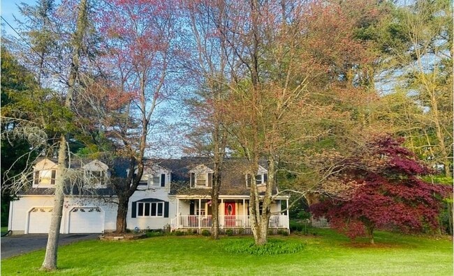 Primary Photo - 72 Stony Hill Rd