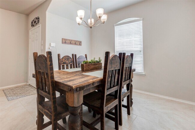 Building Photo - 23810 Rivage Ridge Dr