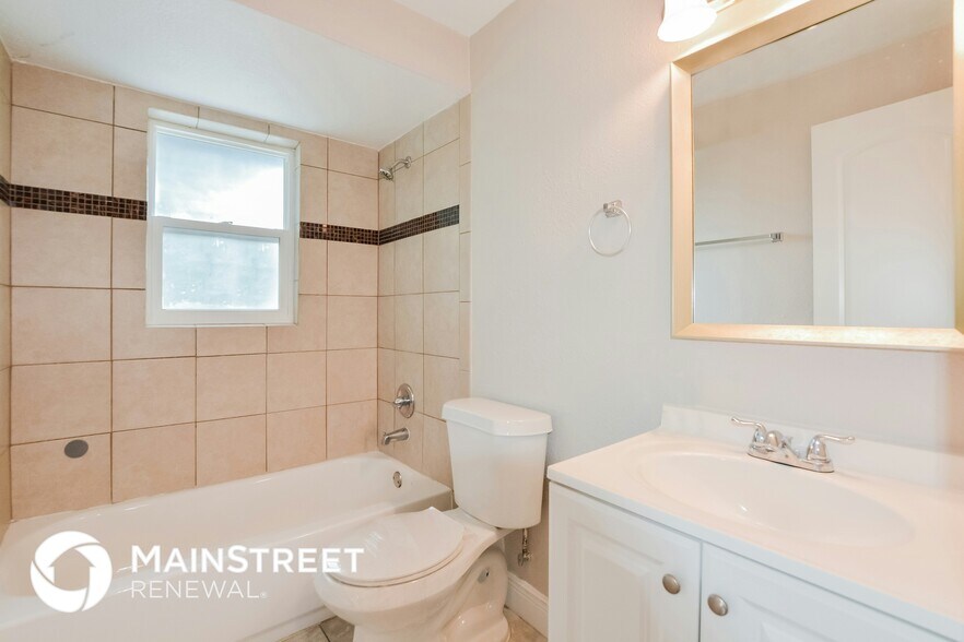 Building Photo - 106 Hughes Ave