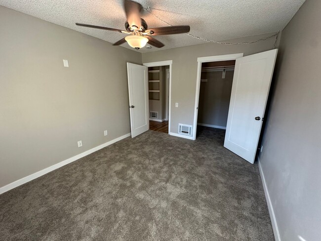 Building Photo - Newly Renovated 1 Bed / 1 Bath Condo for R...