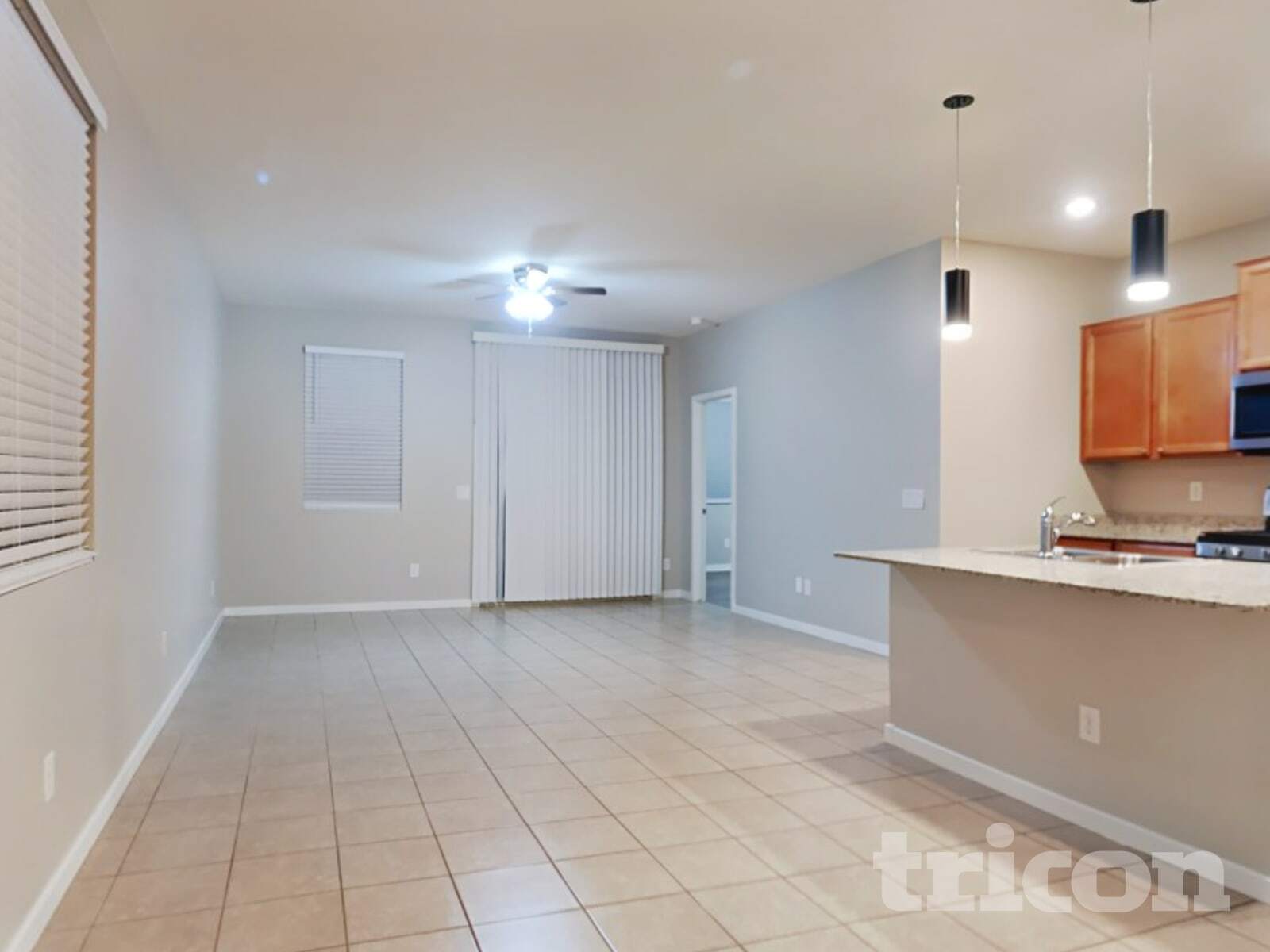 Building Photo - 14366 W Pershing St