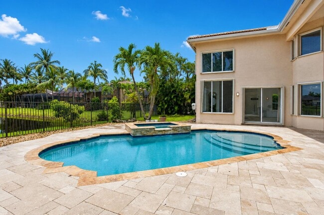 Building Photo - 9511 Savona Winds Dr