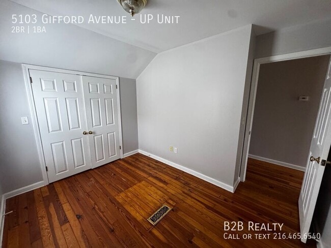 Building Photo - 5103 Gifford Ave