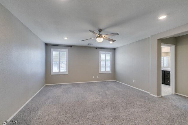 Building Photo - 9726 Cluny Ave