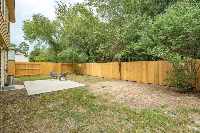 Building Photo - 9917 Kingfisher Dr