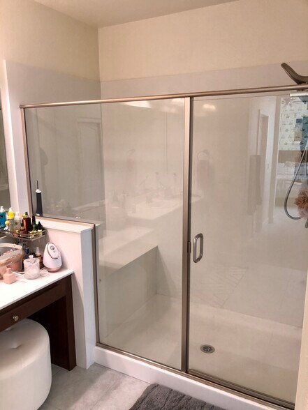 Building Photo - 9737 Quartette Dr