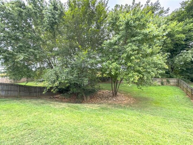 Building Photo - 1398 Bruceton Dr