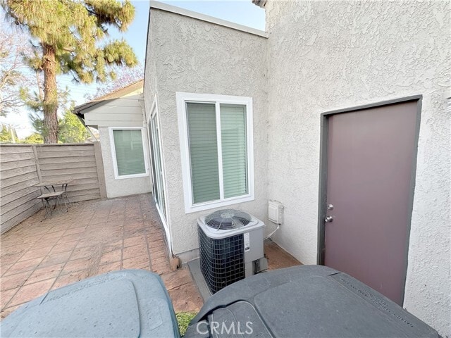 Building Photo - 12546 Pinegrove Ln