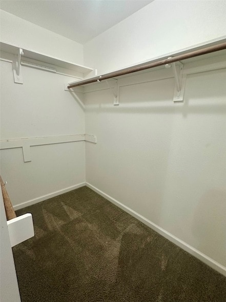 Building Photo - 127 Lori Dr